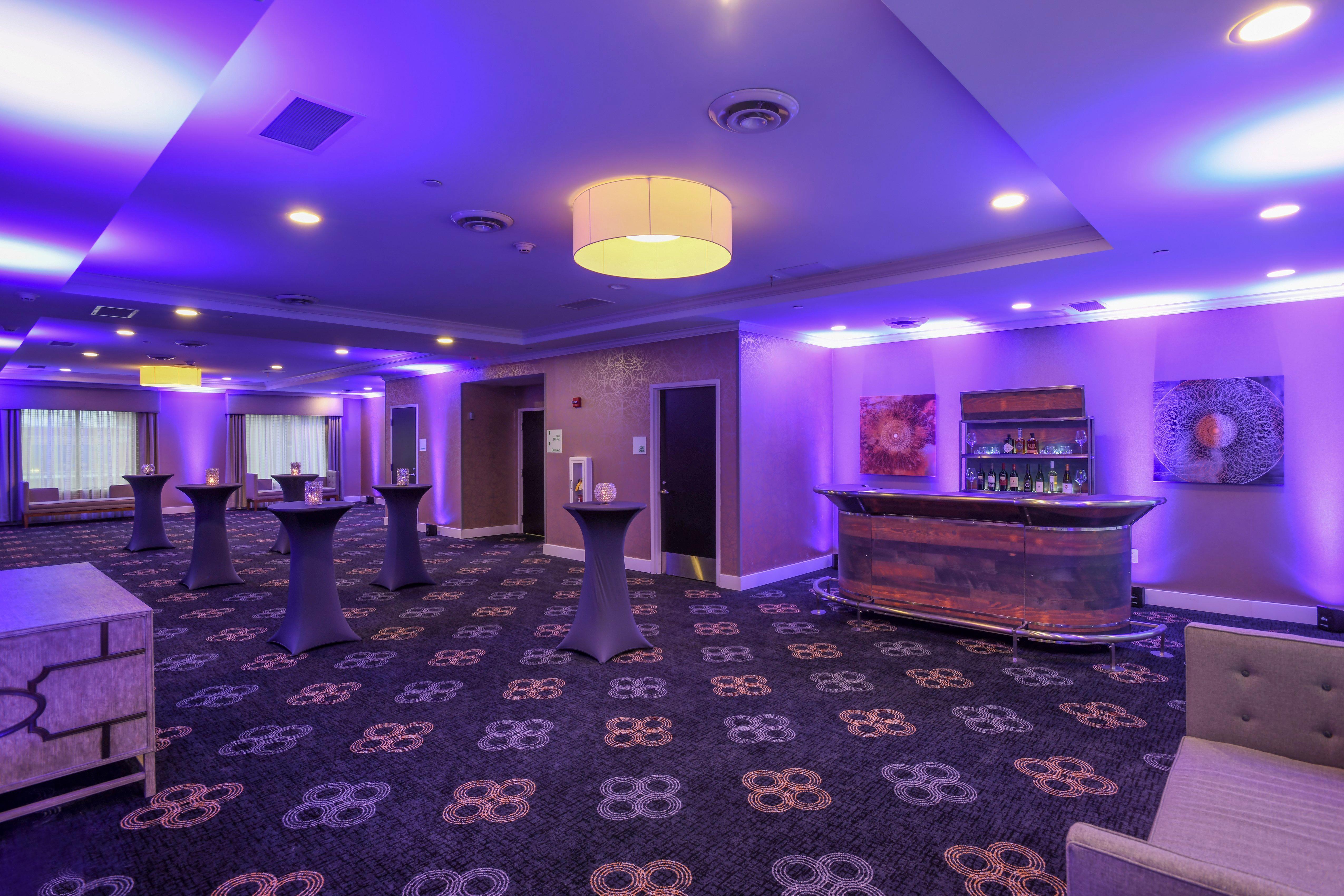 Voco The Clair Cincinnati Downtown By Ihg Екстериор снимка