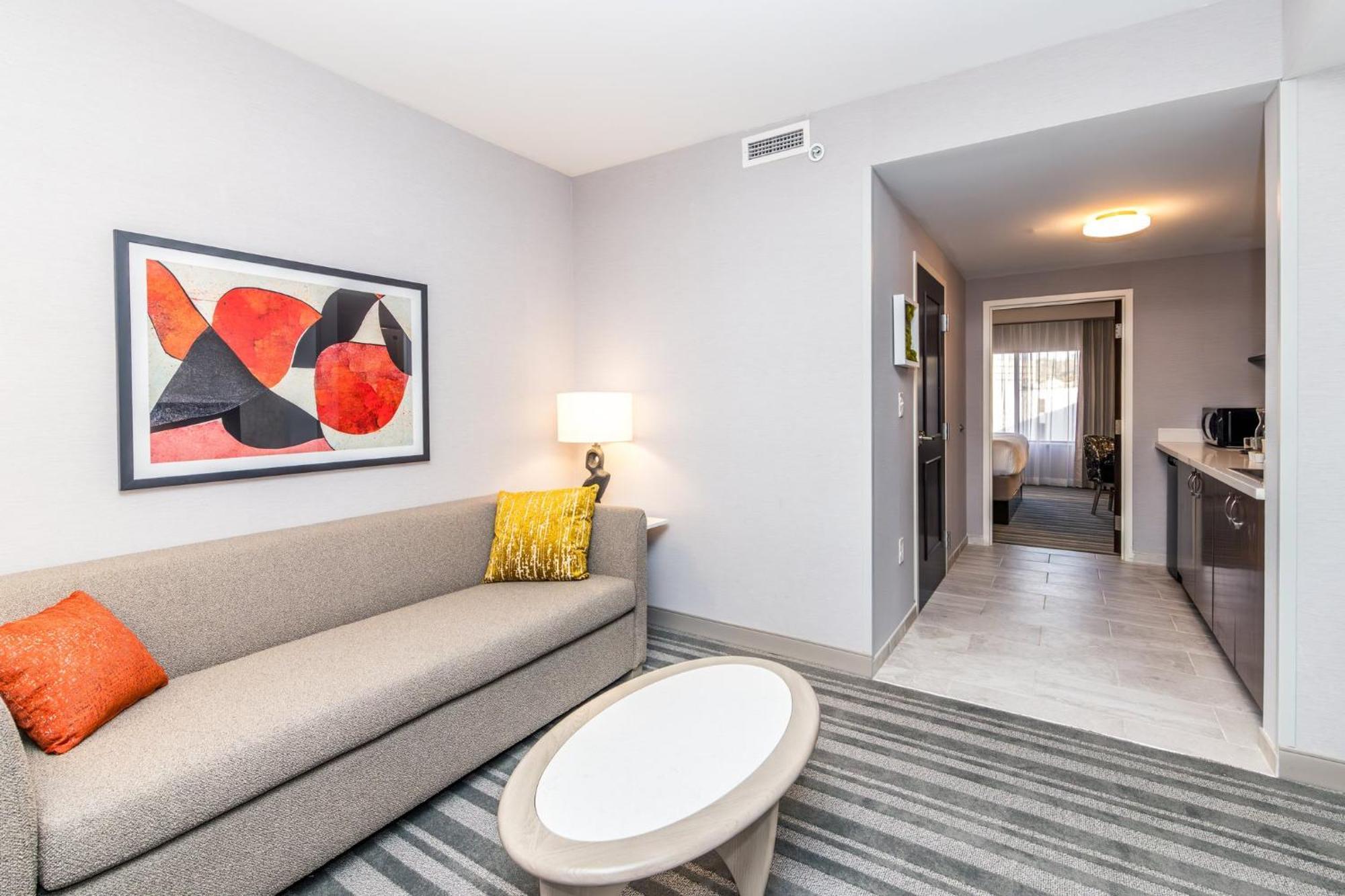 Voco The Clair Cincinnati Downtown By Ihg Екстериор снимка