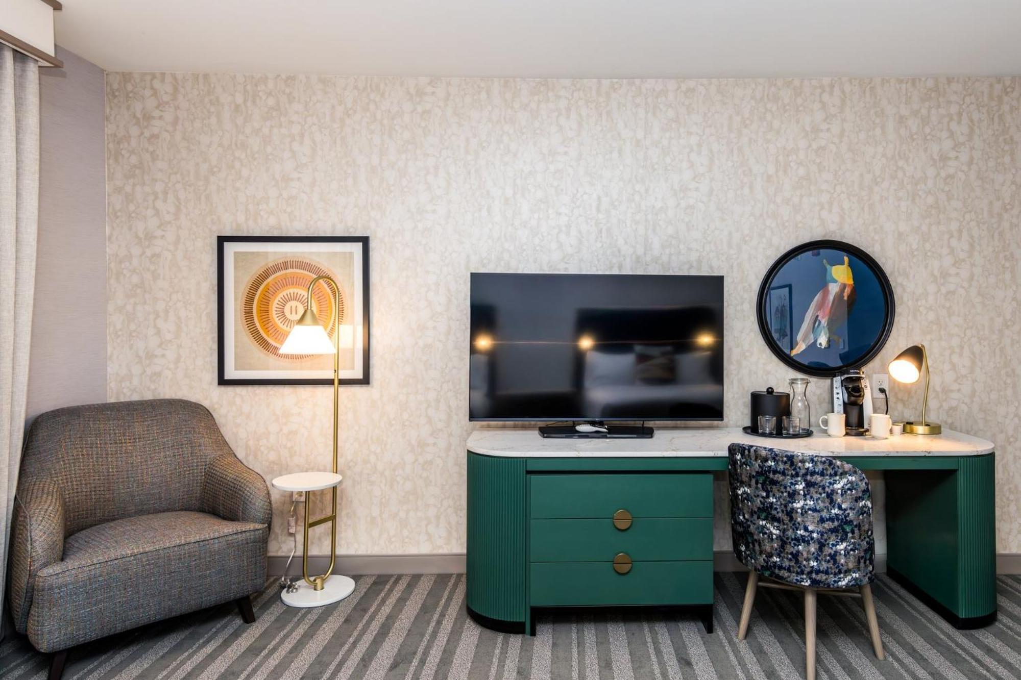 Voco The Clair Cincinnati Downtown By Ihg Екстериор снимка