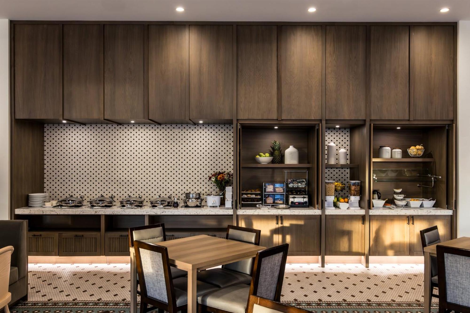 Voco The Clair Cincinnati Downtown By Ihg Екстериор снимка