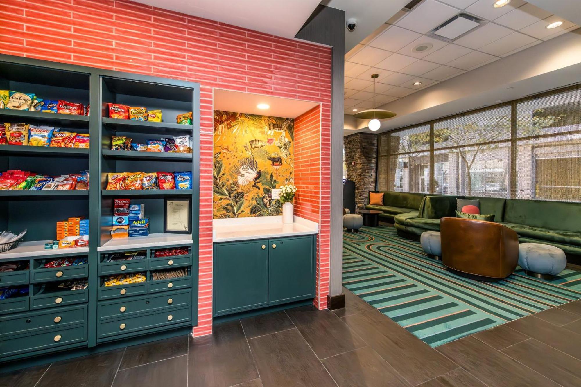 Voco The Clair Cincinnati Downtown By Ihg Екстериор снимка