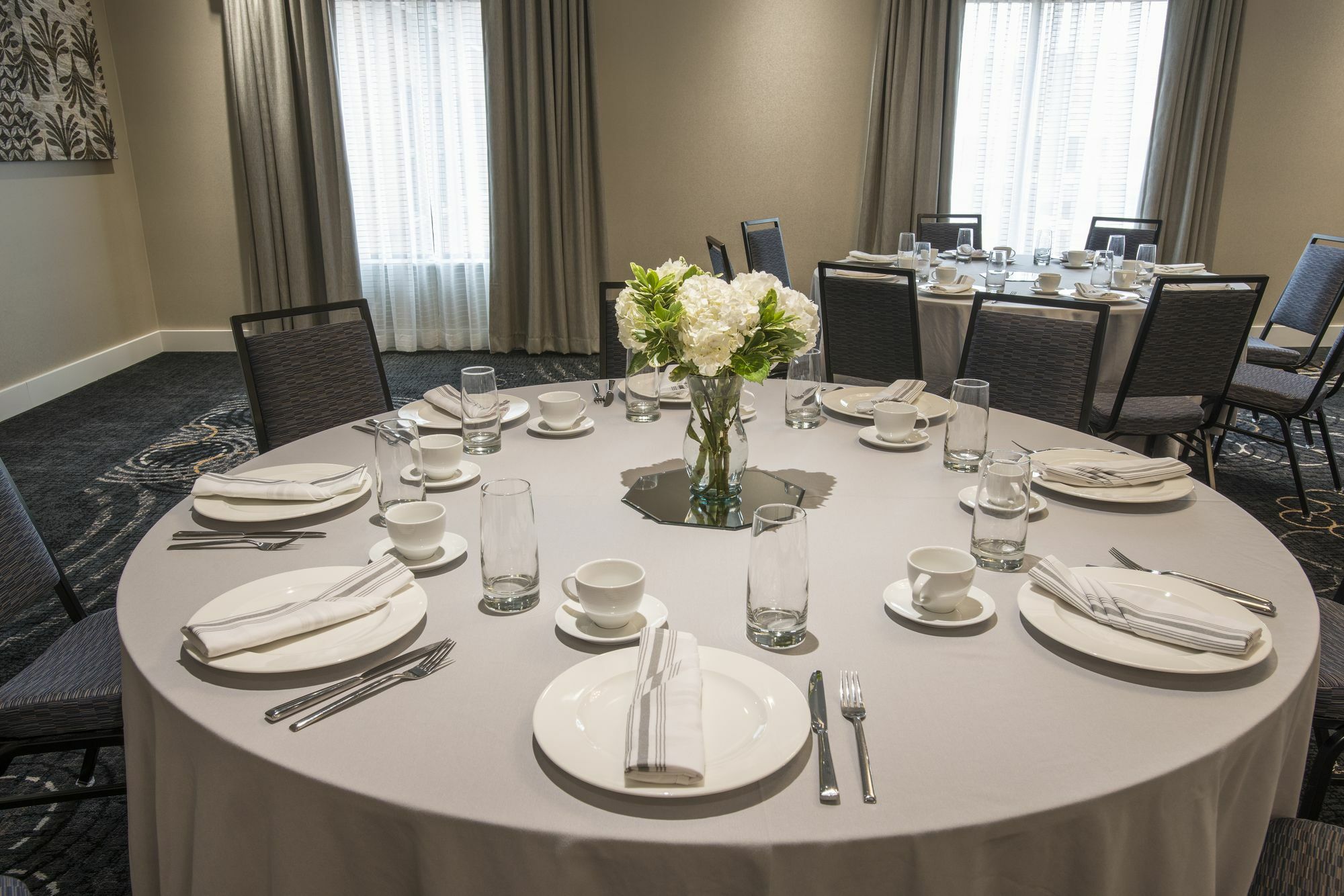 Voco The Clair Cincinnati Downtown By Ihg Екстериор снимка